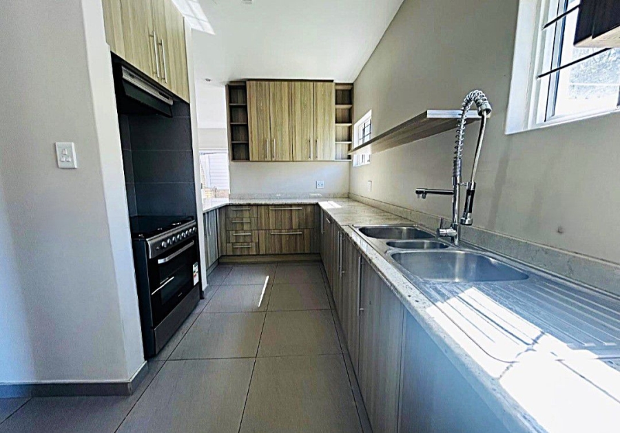  Bedroom Property for Sale in Berea Eastern Cape